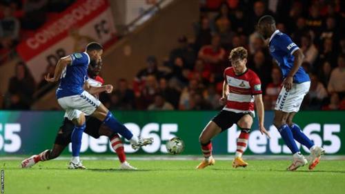 唐卡斯特流浪者 vs 埃弗顿