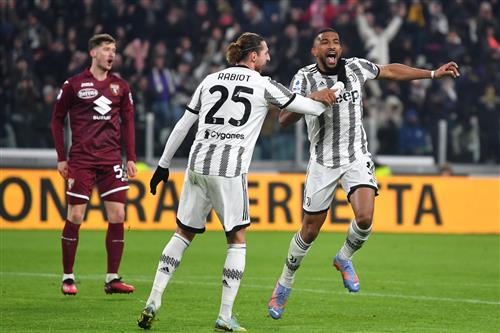 尤文图斯 vs 弗莱堡