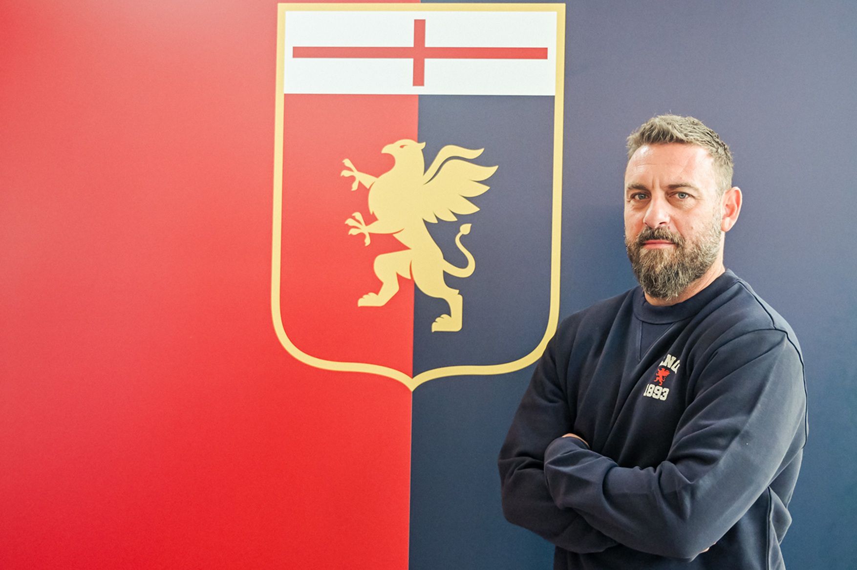 官方：罗马名宿德罗西正式出任热那亚主帅